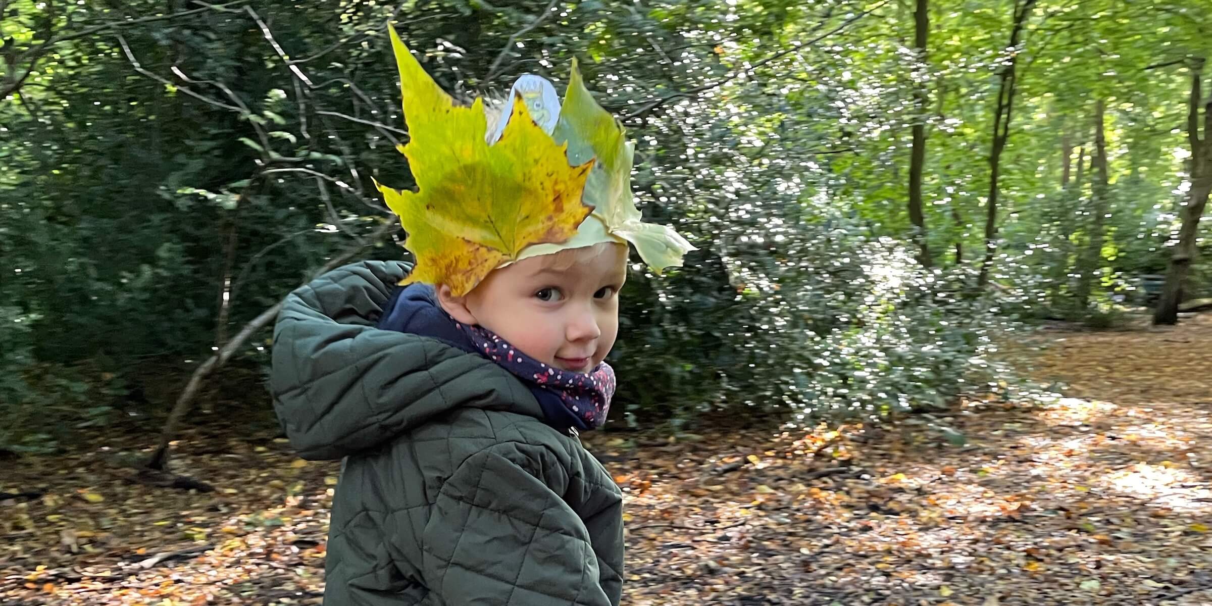 Leaf hatted child image